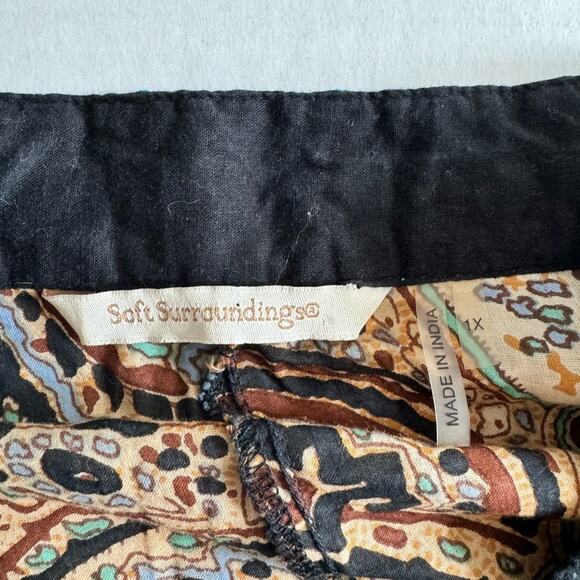 Soft Surroundings Audrey Embroidered Paisley Tunic Top - Picture 4 of 14